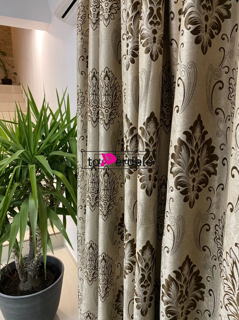 Draperie blackout cafea cu lapte model baroc imagine 4